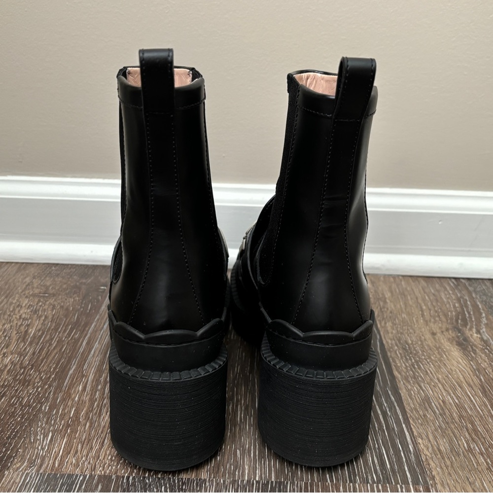 SOLD❗️Gucci logo boots, 36 - Picture 10 of 10